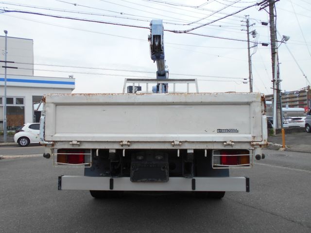 Hino DUTRO 2005-09 5804-5