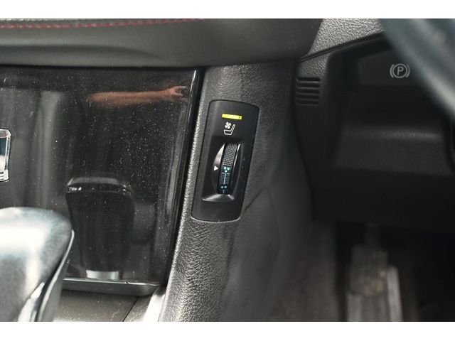 Toyota CROWN SEDAN 2011-04 10950-21
