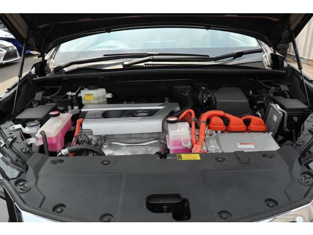 Lexus NX 2014-09 11496-1