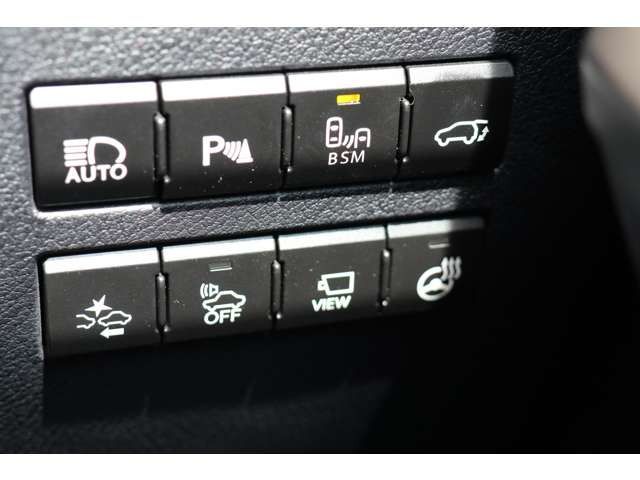 Lexus NX 2014-09 11496-12
