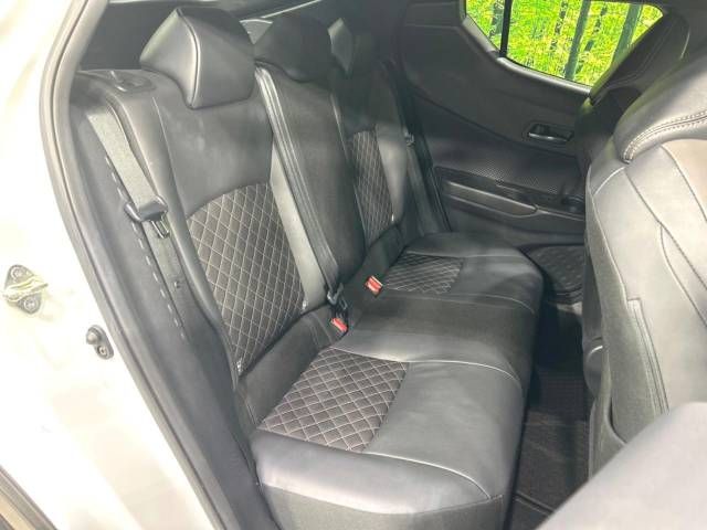 Toyota C-HR 2023-06 195047-9