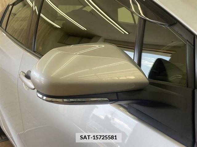 Toyota PRIUS 2019-03 372918-11