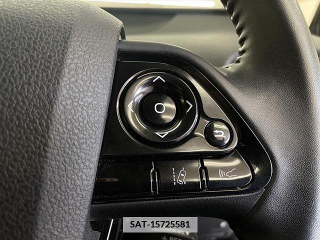 Toyota PRIUS 2019-03 372918-25