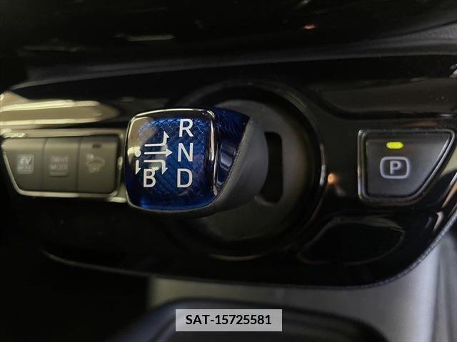 Toyota PRIUS 2019-03 372918-23