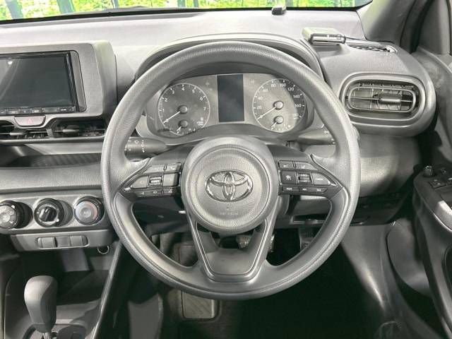 Toyota YARIS 2023-04 192286-11