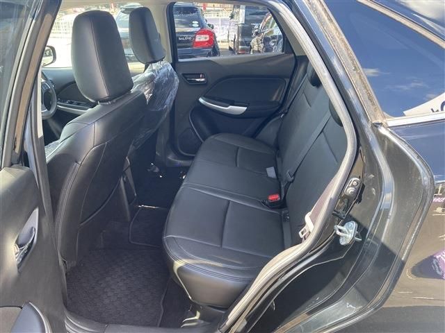 Suzuki BALENO 2018-01 3986-4