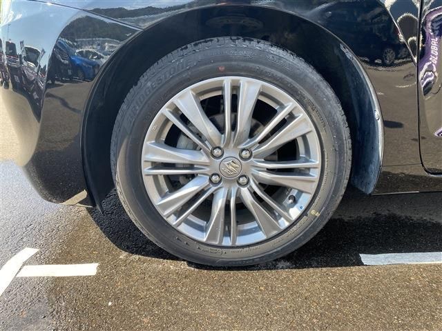 Suzuki BALENO 2018-01 3986-8