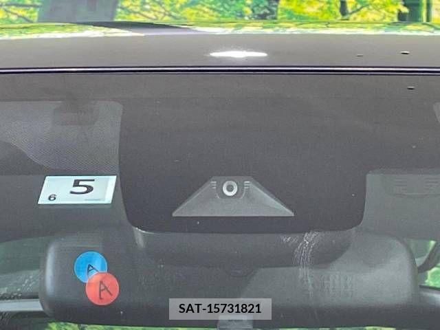 Toyota PRIUS 2019-05 281838-4