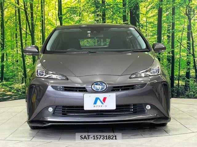Toyota PRIUS 2019-05 281838-14