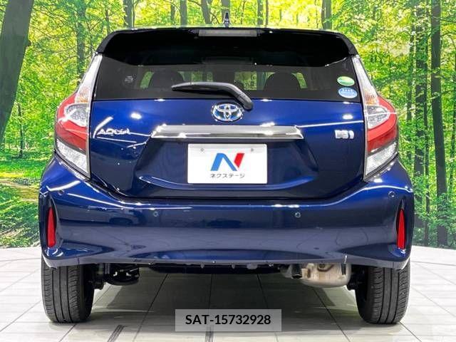 Toyota AQUA 2019-02 223623-15