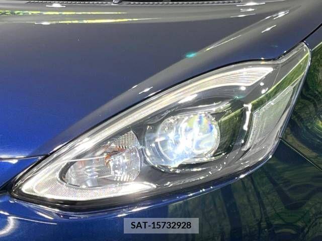Toyota AQUA 2019-02 223623-12