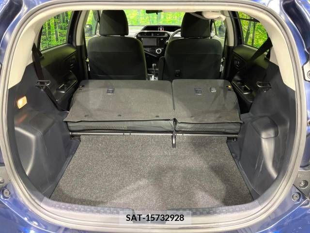 Toyota AQUA 2019-02 223623-10
