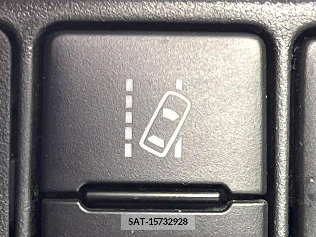 Toyota AQUA 2019-02 223623-5