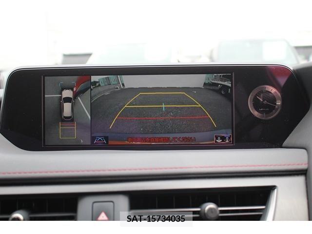 Lexus UX 2019-03 275906-2