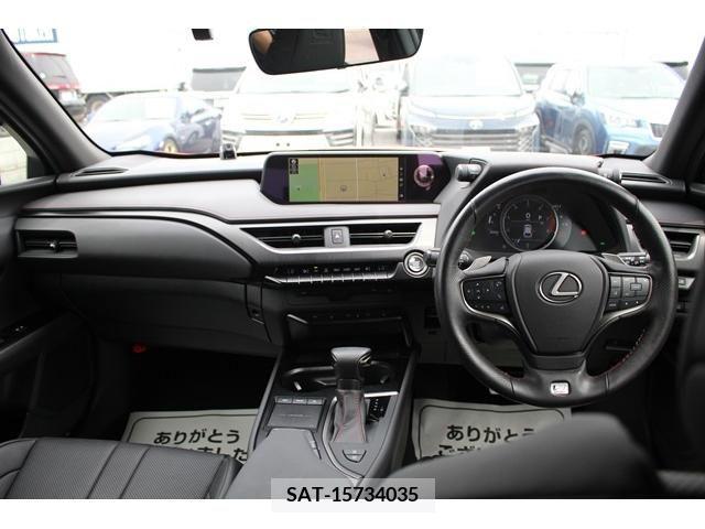 Lexus UX 2019-03 275906-14