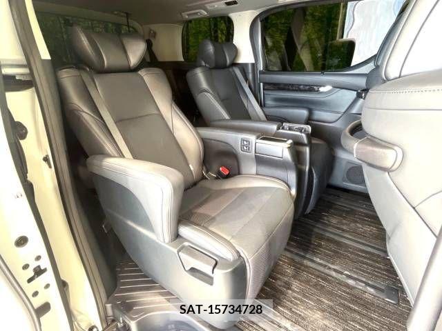 Toyota ALPHARD 2022-09 214335-9