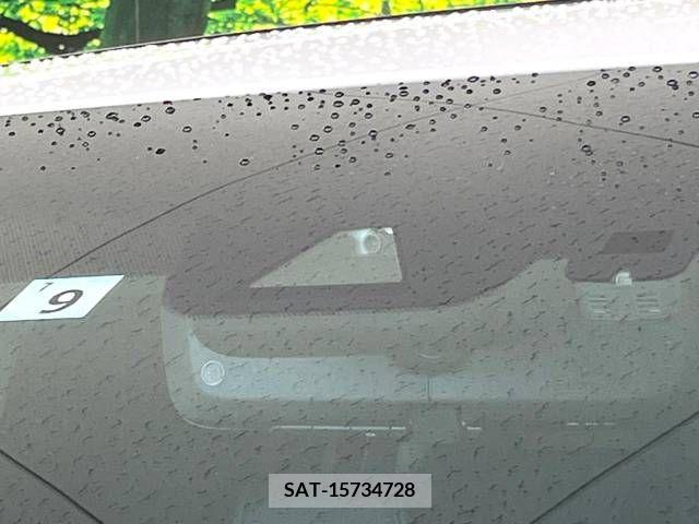 Toyota ALPHARD 2022-09 214335-5