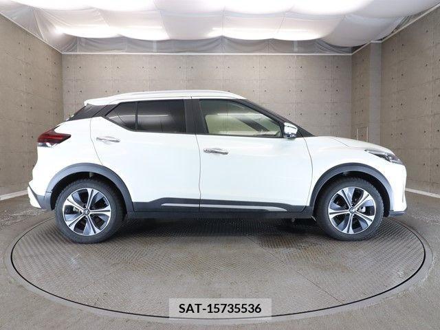 Nissan KICKS 2021-03 331293-22