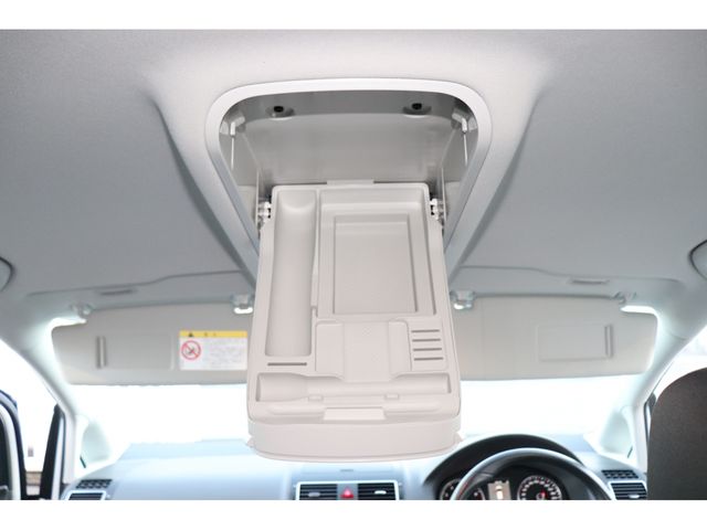 VolksWagen GOLF TOURAN 2015-06 189308-25