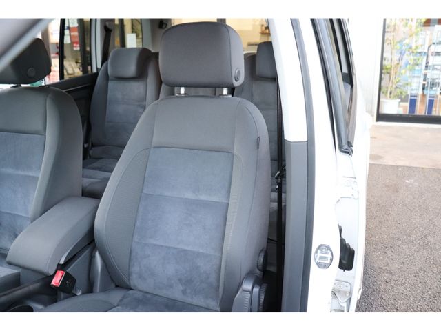 VolksWagen GOLF TOURAN 2015-06 189308-12
