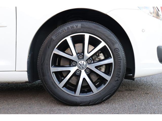 VolksWagen GOLF TOURAN 2015-06 189308-29