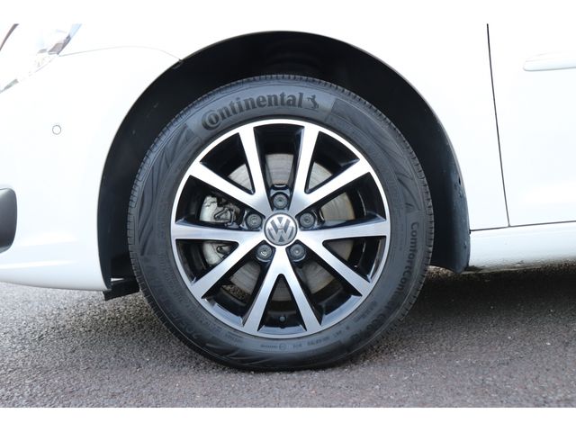 VolksWagen GOLF TOURAN 2015-06 189308-26