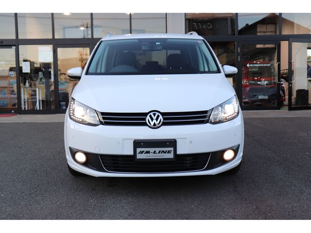 VolksWagen GOLF TOURAN 2015-06 189308-1