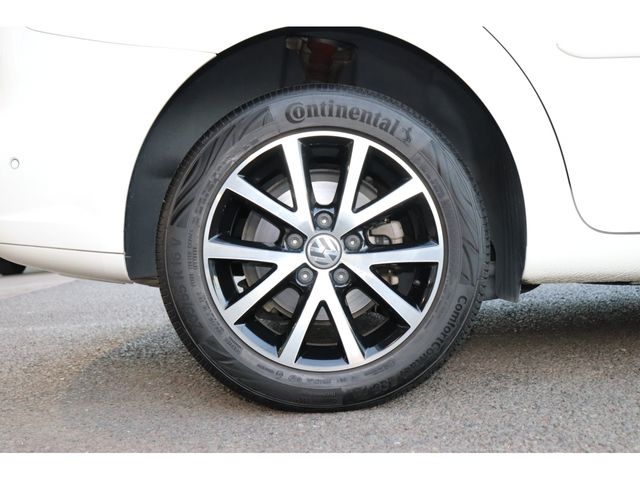 VolksWagen GOLF TOURAN 2015-06 189308-28