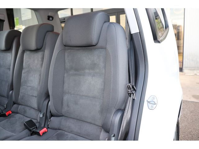 VolksWagen GOLF TOURAN 2015-06 189308-13