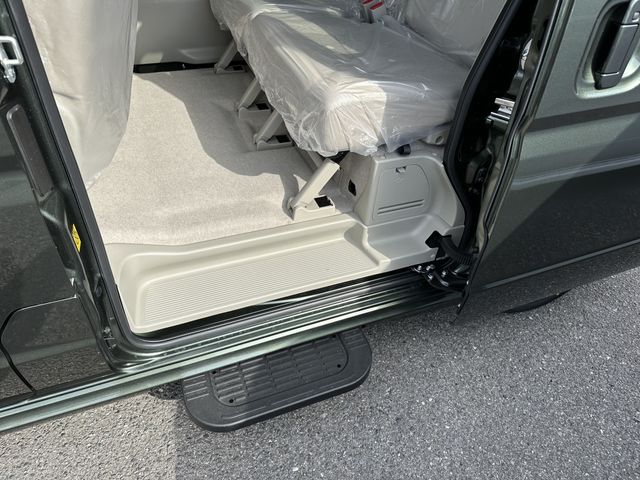 Suzuki EVERY WAGON 2023-03 1557-15