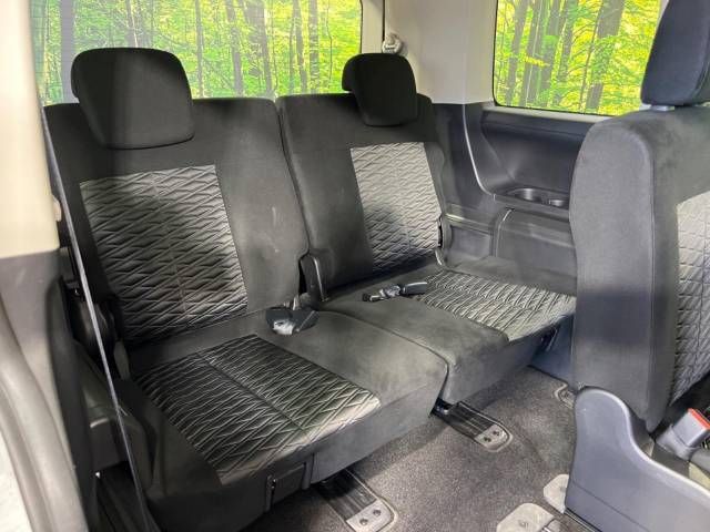 Mitsubishi DELICA D5 2022-06 17383-10