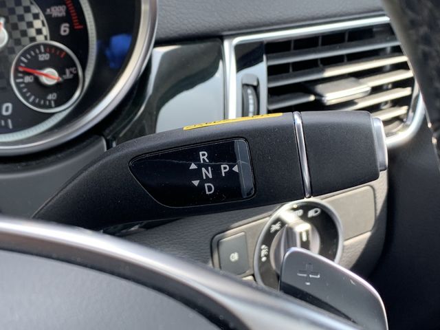Mercedes Benz GLE-CLASS 2019-03 8882-24