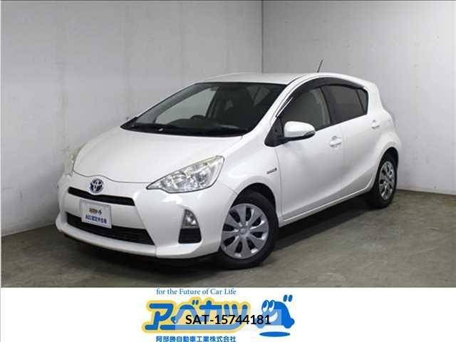 Toyota AQUA 2013-03 291907-0