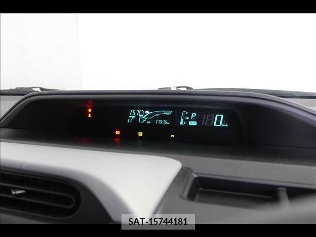 Toyota AQUA 2013-03 291907-9