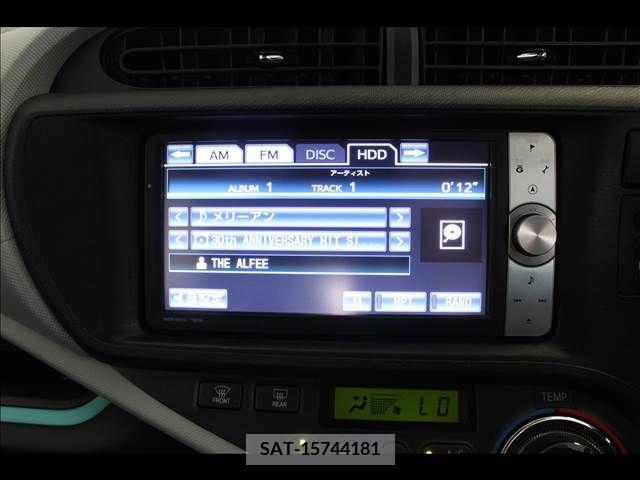 Toyota AQUA 2013-03 291907-11