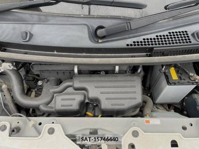 Daihatsu MOVE 2018-08 352584-18