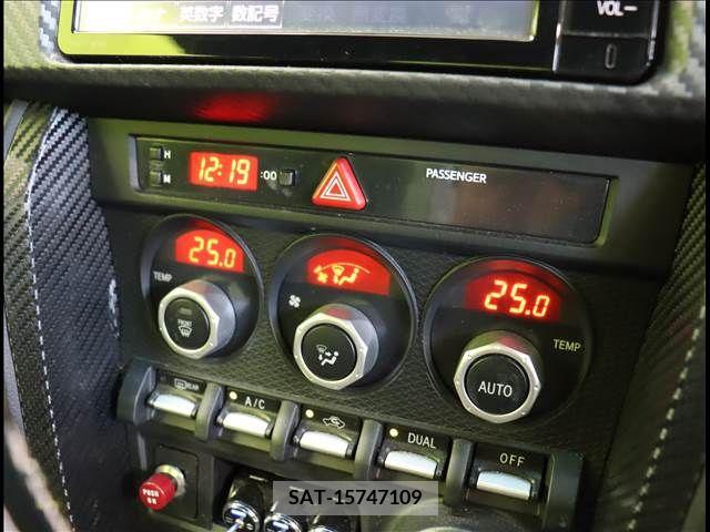 Toyota 86 2015-08 258590-8