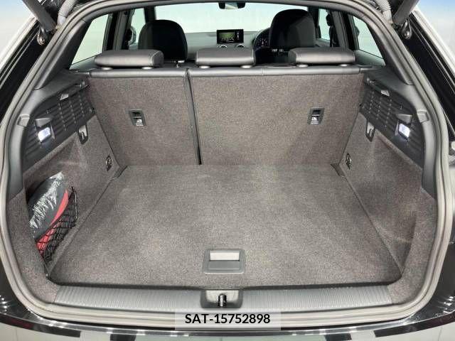 Audi Q2 2019-03 292741-18