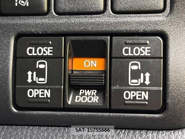 Toyota VOXY 2018-01 289135-4