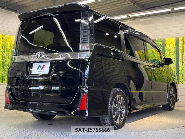 Toyota VOXY 2018-01 289135-18