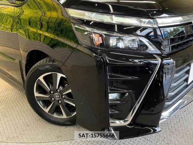 Toyota VOXY 2018-01 289135-13