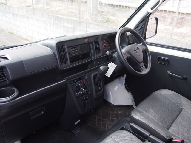 Daihatsu HIJET CARGO 2018-09 6735-5