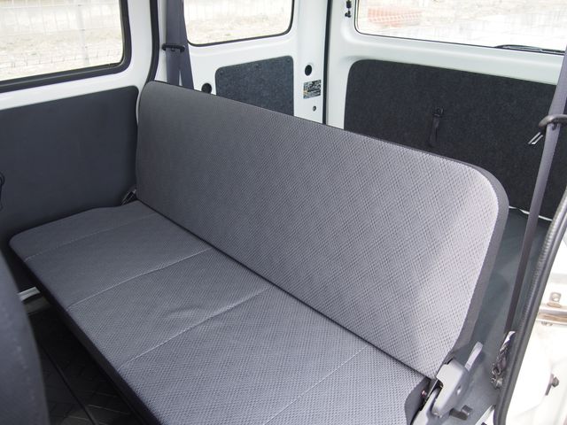 Daihatsu HIJET CARGO 2018-09 6735-7