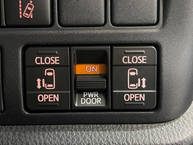 Toyota VOXY 2018-12 23315-6