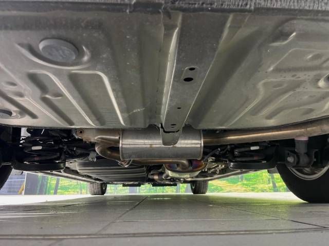 Toyota VOXY 2018-12 23315-19