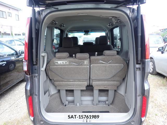 Honda STEP WGN 2016-07 372646-7