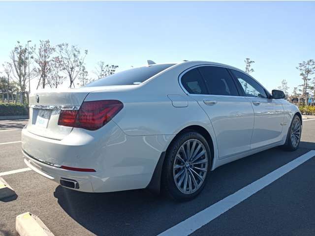 Bmw 7 SERIES 2014-12 188063-9