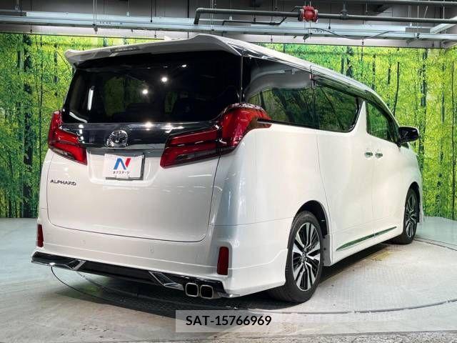 Toyota ALPHARD 2021-12 220069-17