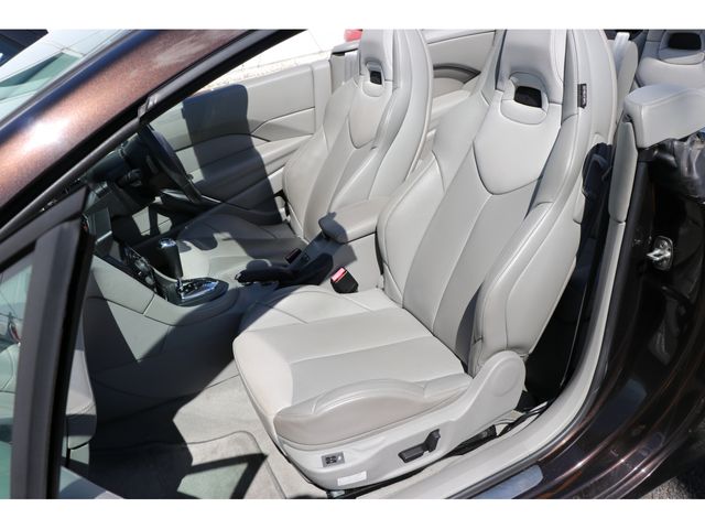 Peugeot 308 2010-12 21668-9
