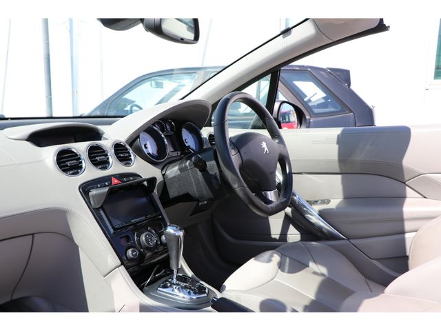 Peugeot 308 2010-12 21668-12